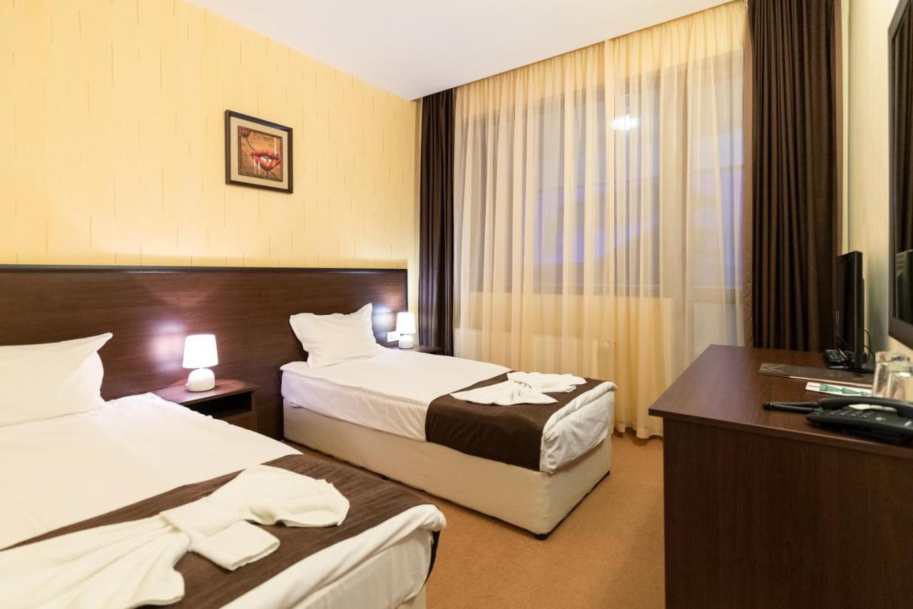 Paradise 3* Tsigov Chark
