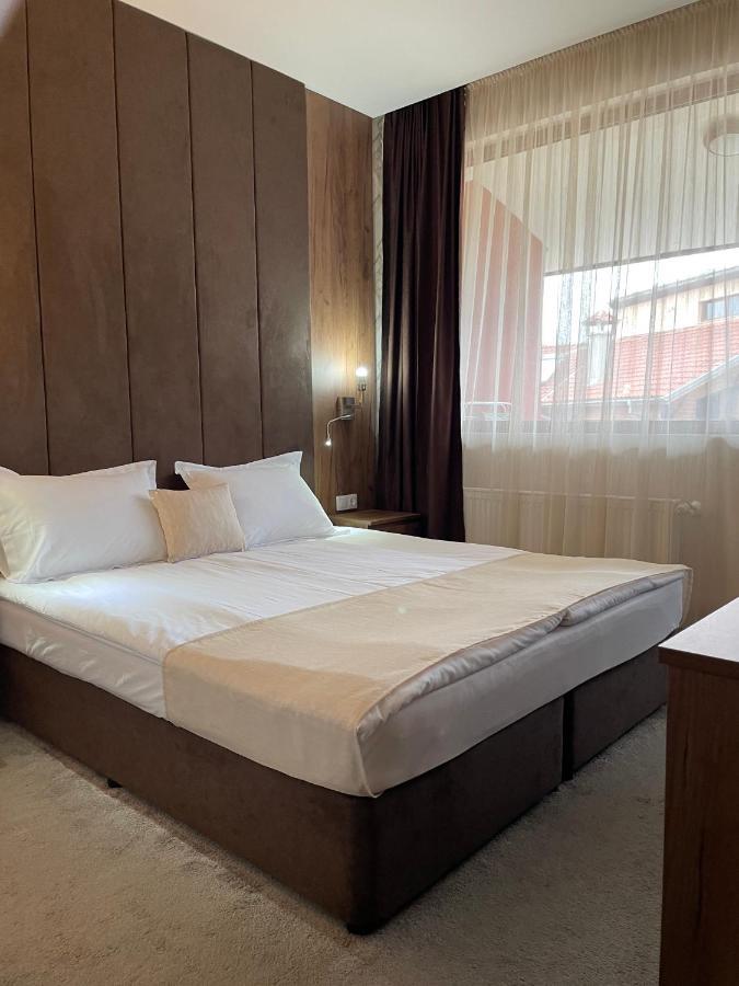 Paradise Hotel Tsigov Chark